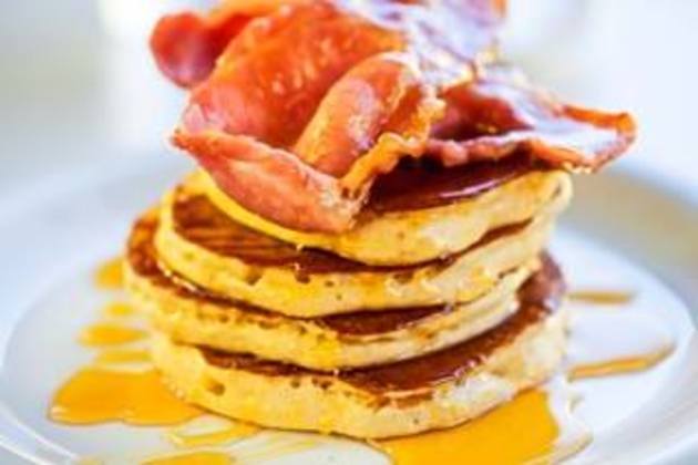Ultimate Café hosts ‘Battle of the Breakfasts’ to mark National Breakfast Week